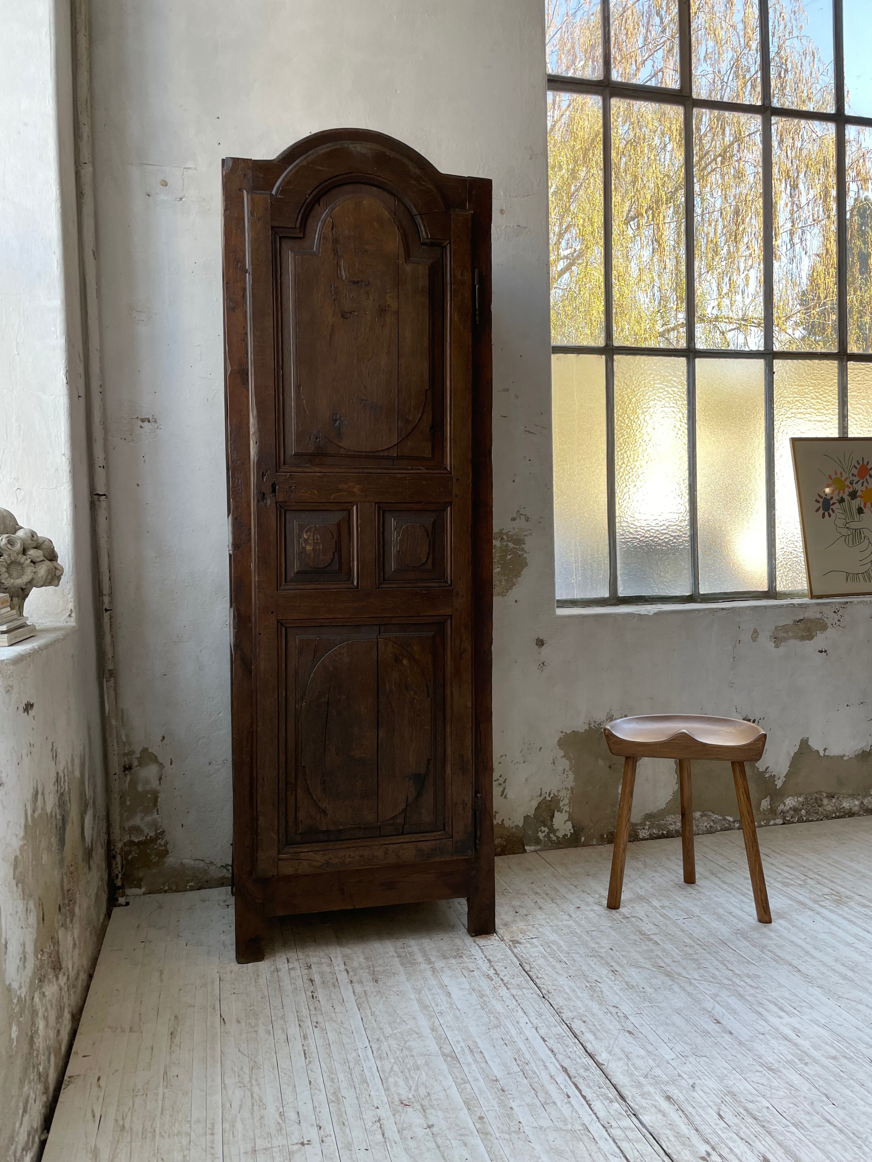 Savoyard solid oak cabinet XVIIIth