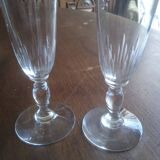 Flûttes en cristal gravé