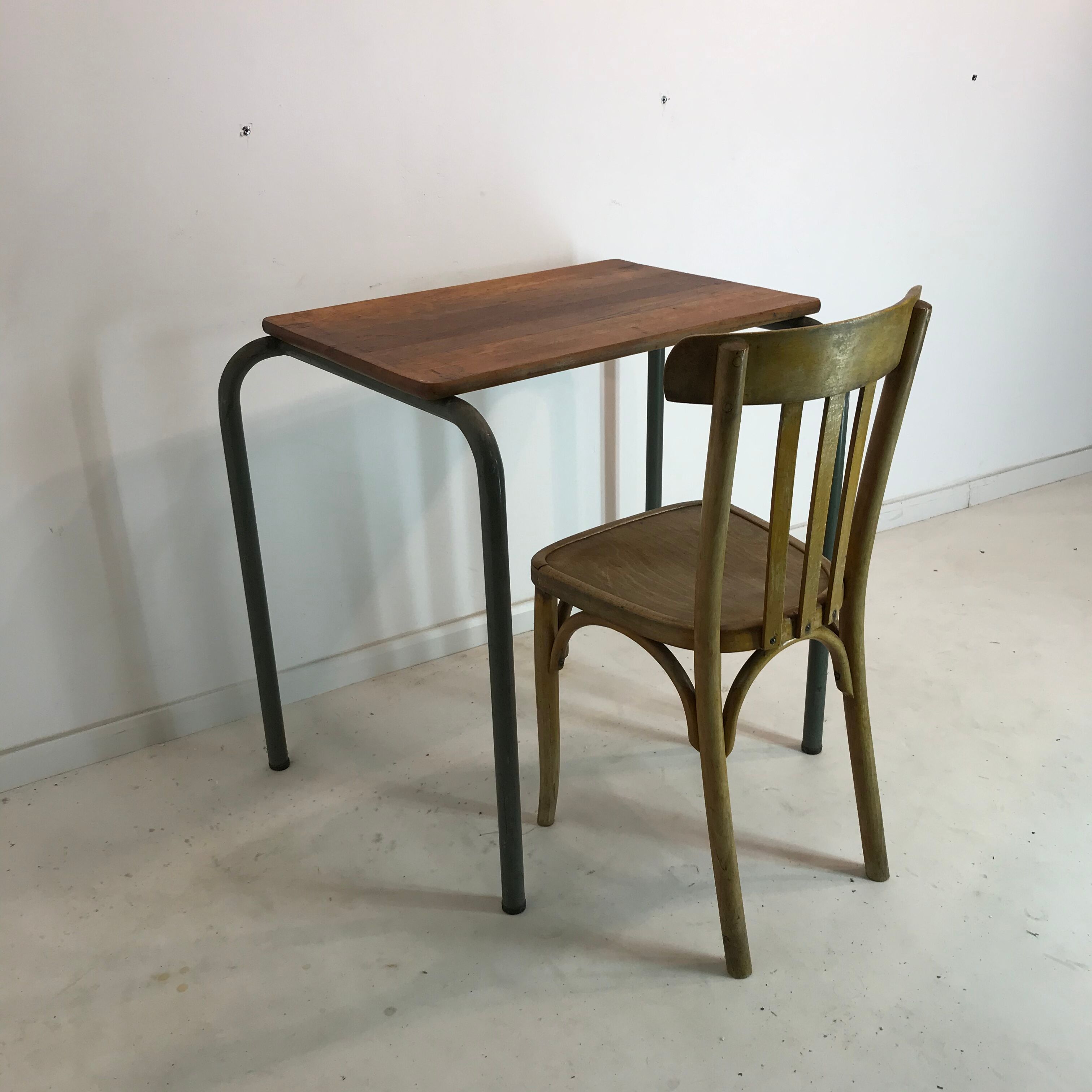 Student desk in the 1950