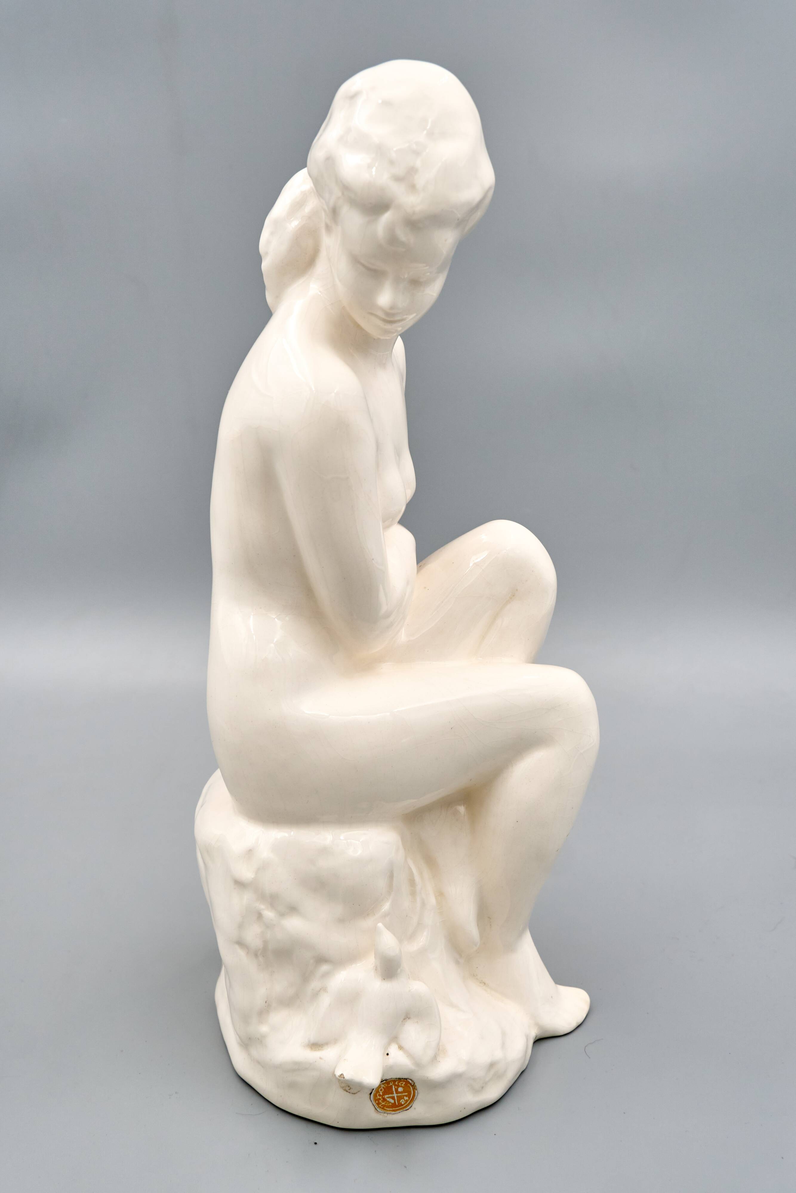 Ceramic Woman Figure, Jihokera Bechyně, 1986, Czechoslovakia
