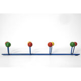 Multicolored coat rack in wood and metal