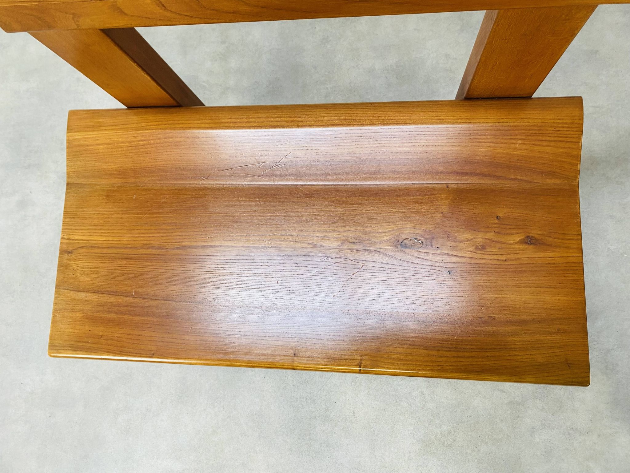 Banc d’angle Pierre Chapo S35 en orme
