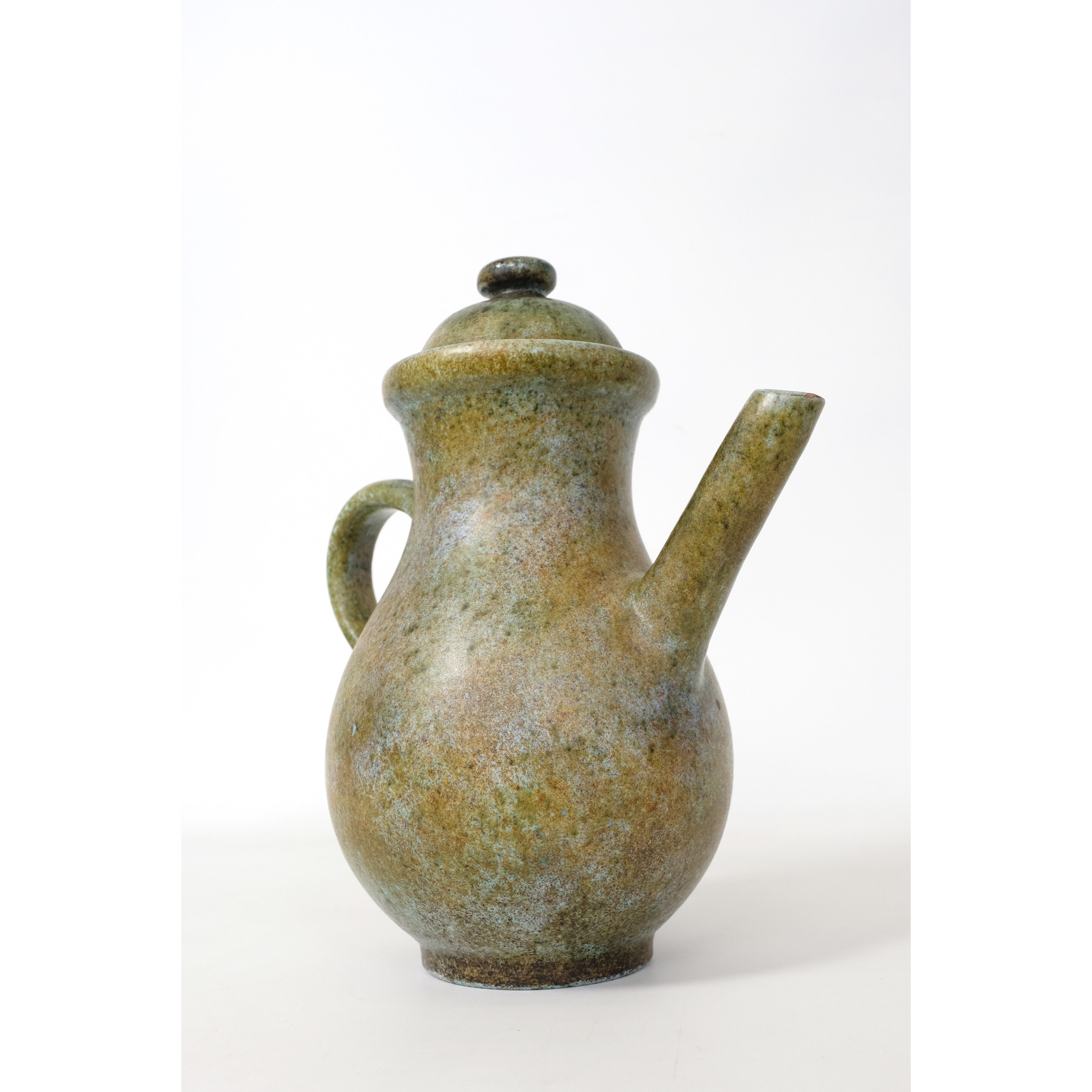 La Grange aux Potiers, ceramic pourer with green cover, 35 cm