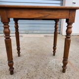 Table called bistro table