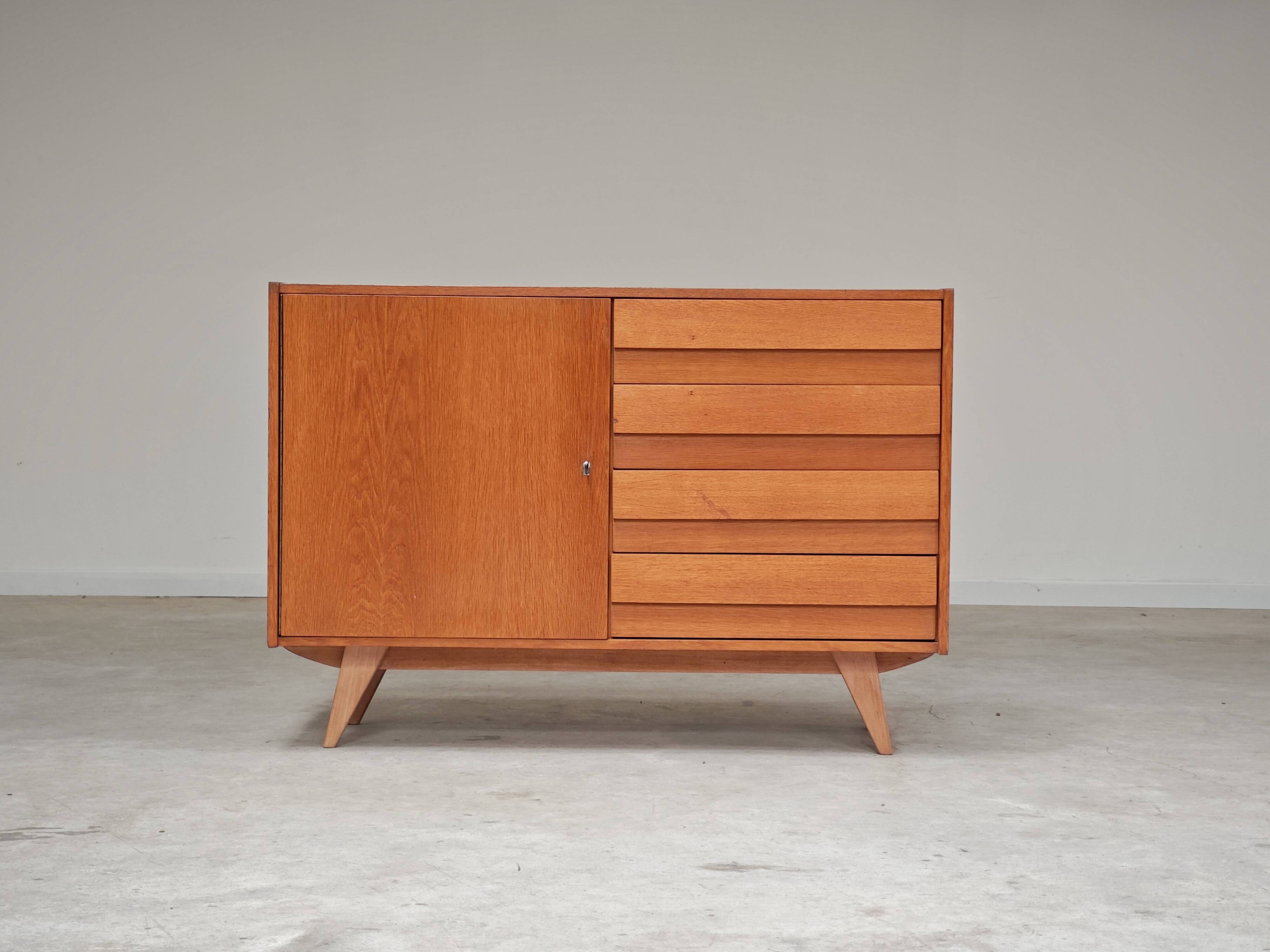 Sideboard U 458 light oak Jiri Jiroutek for Interier Praha 1960