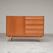 Buffet U 458 chêne clair Jiri Jiroutek pour Interier Praha 1960