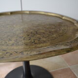 Coffee table foot tulip and Moroccan tray