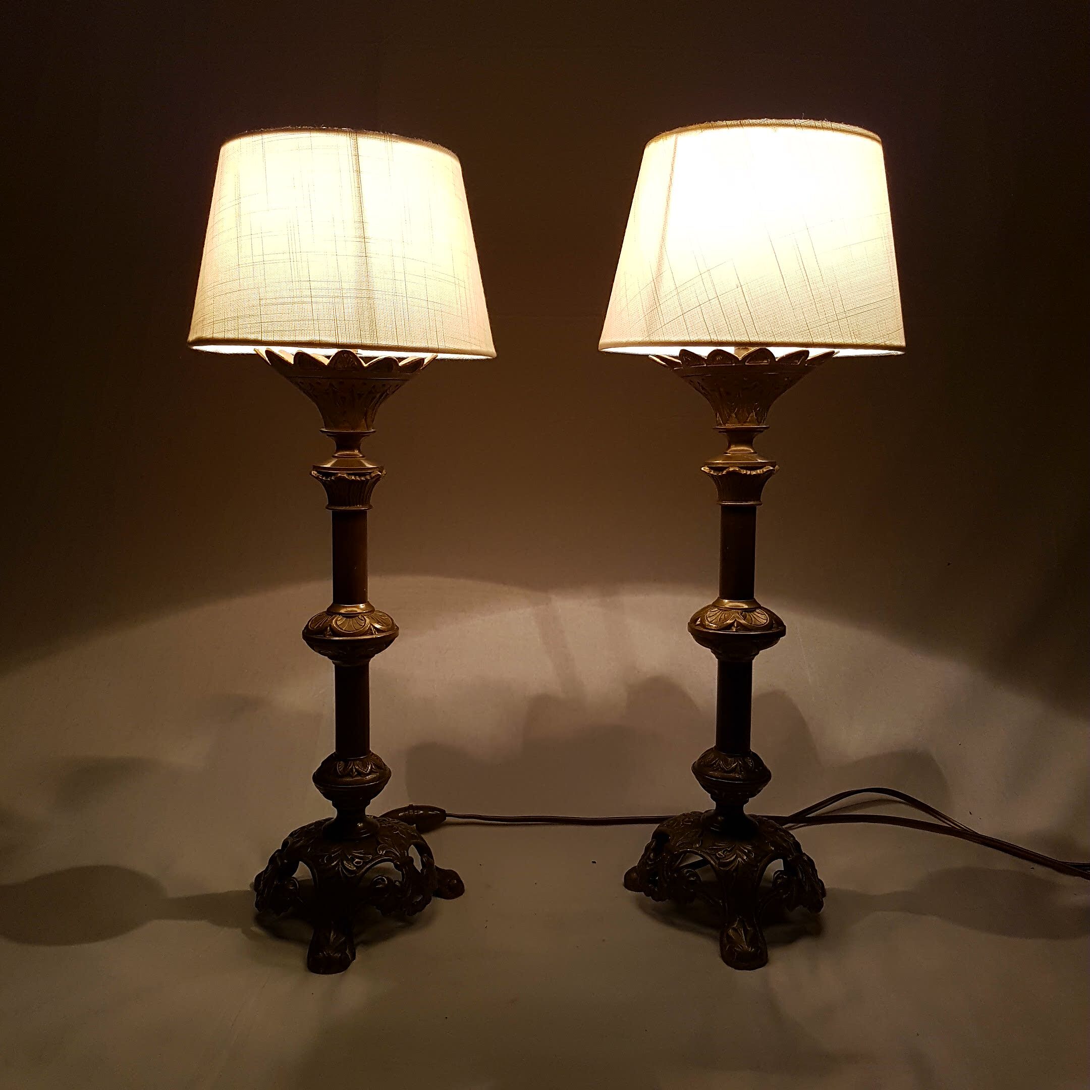 Paire de lampes de chevet