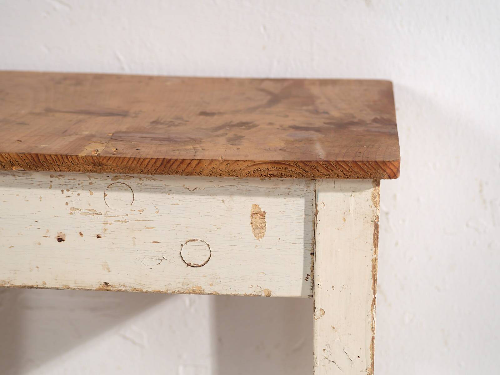 Antique white wooden bedside table (circa 1920)