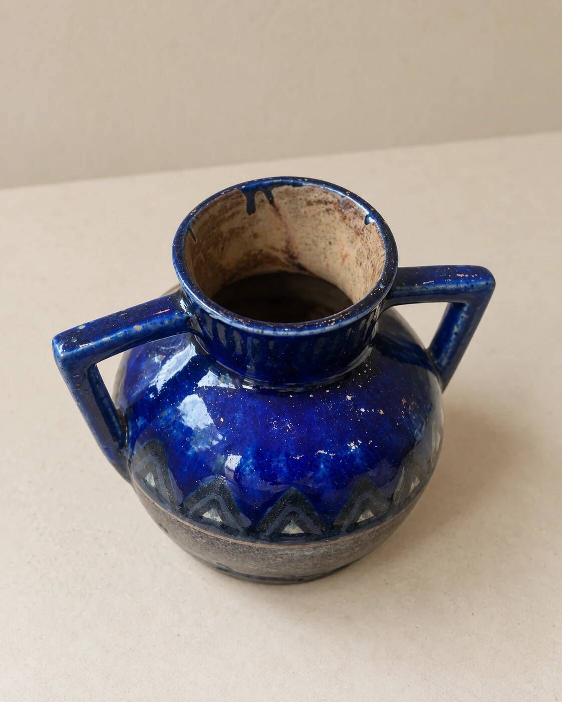 HB Quimper Odetta vase in cobalt blue glazed stoneware — Art Deco design, 1920s