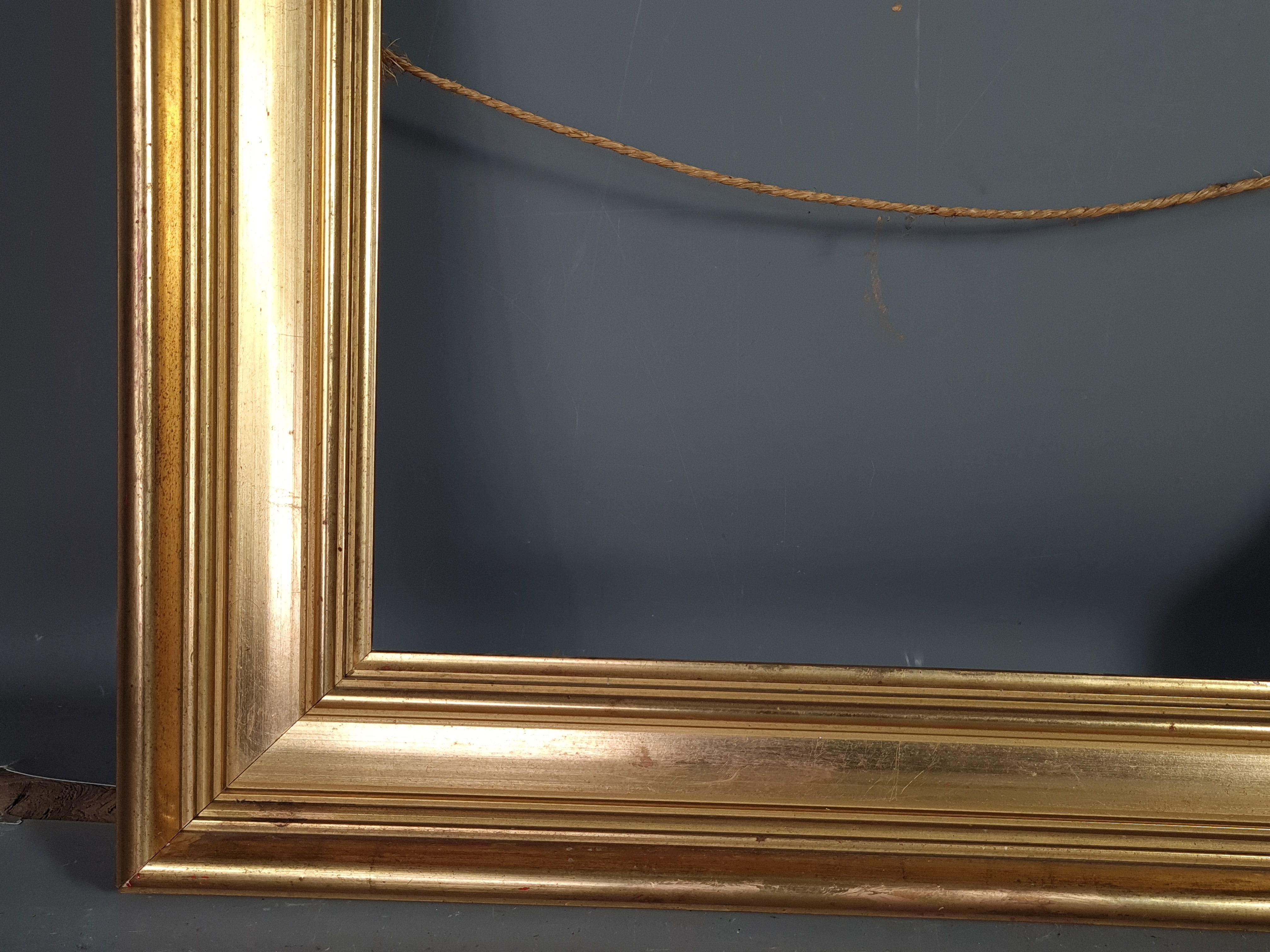 Frame hollow edges gold leaf 47,5x43 leaf 35,5x30,7 cm