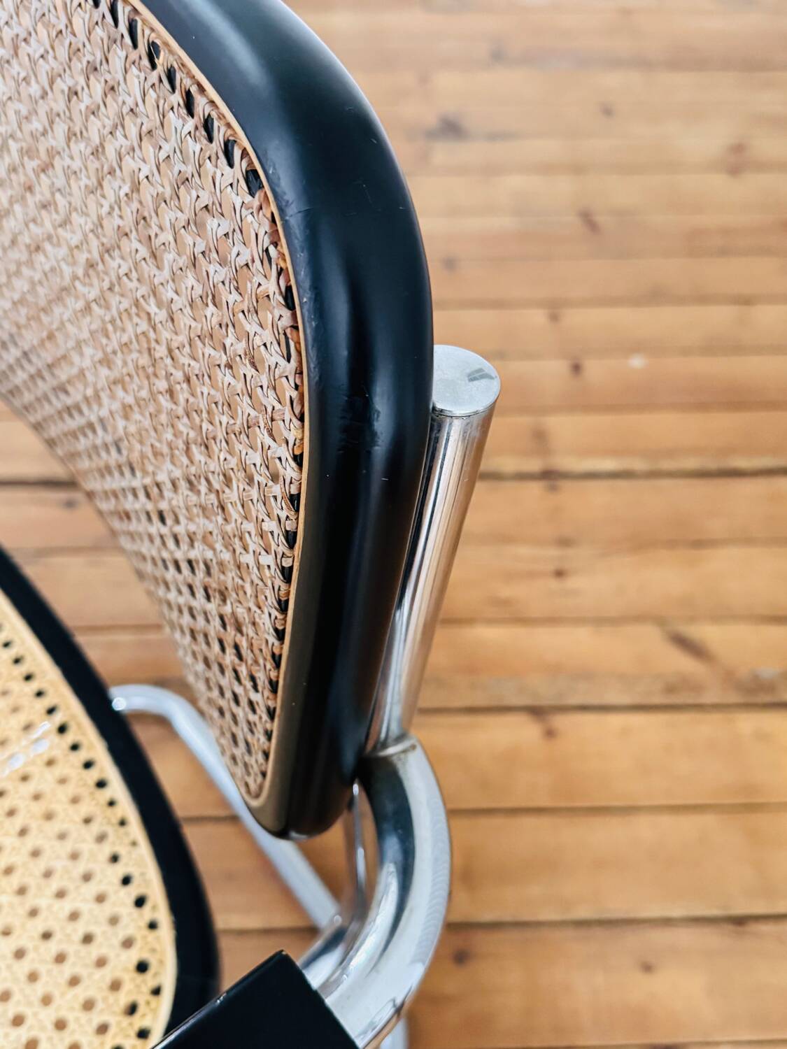 Pair of B64 armchairs with armrests Marcel Breuer