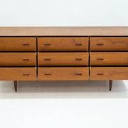 Enfilade scandinave moderne en teck avec tiroirs