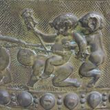 UMBRELLA HOLDER in copper with decoration in repelled CHERUBIN PUTTI ANGELOT, copperware XIX th century