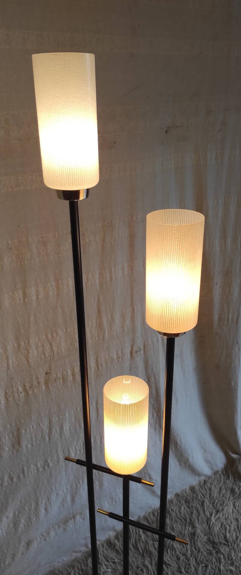 Modernist three-light floor lamp with opaline tulip - 1950s/60s