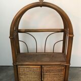 Wall doorp when you're on a rattan