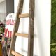 Ancienne échelle en bois vintage