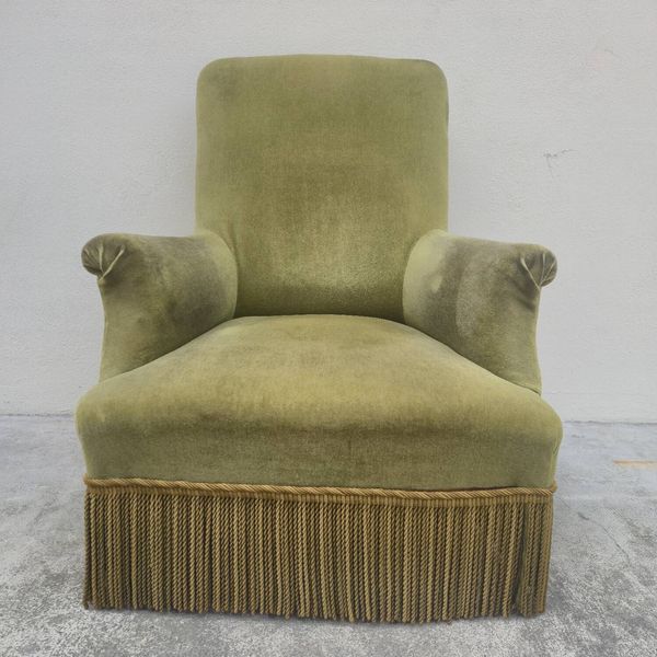 Fauteuil crapaud en velours d'époque napoléon III 19éme