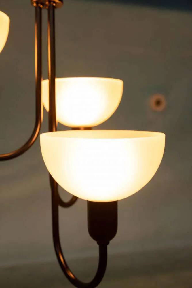 Suspension style Memphis 1960s, adjustable vintage lamp.