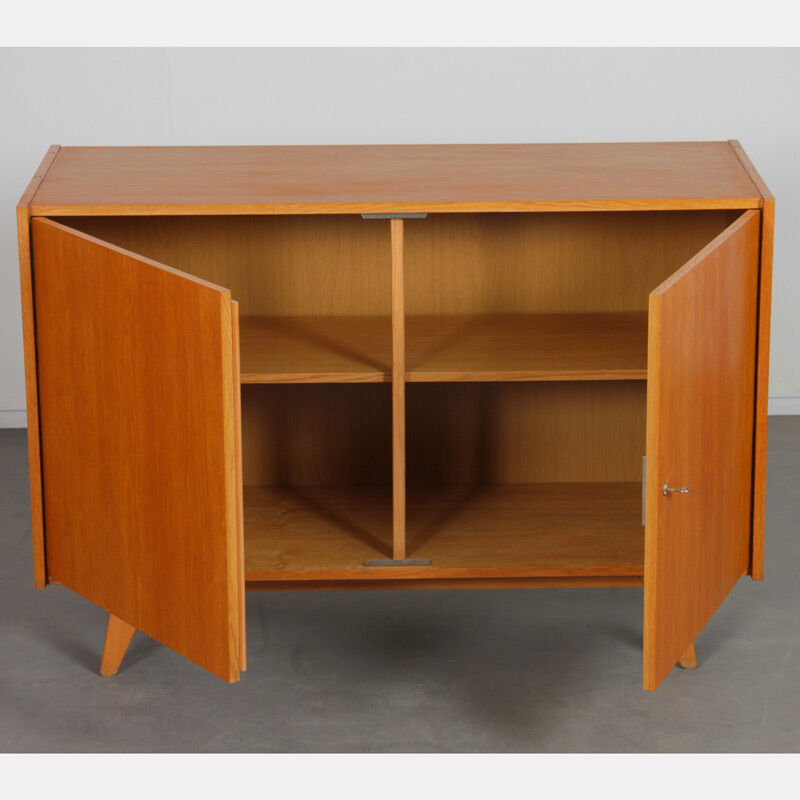 Vintage chest of drawers by Jiroutek for Interier Praha model U-450, 1960