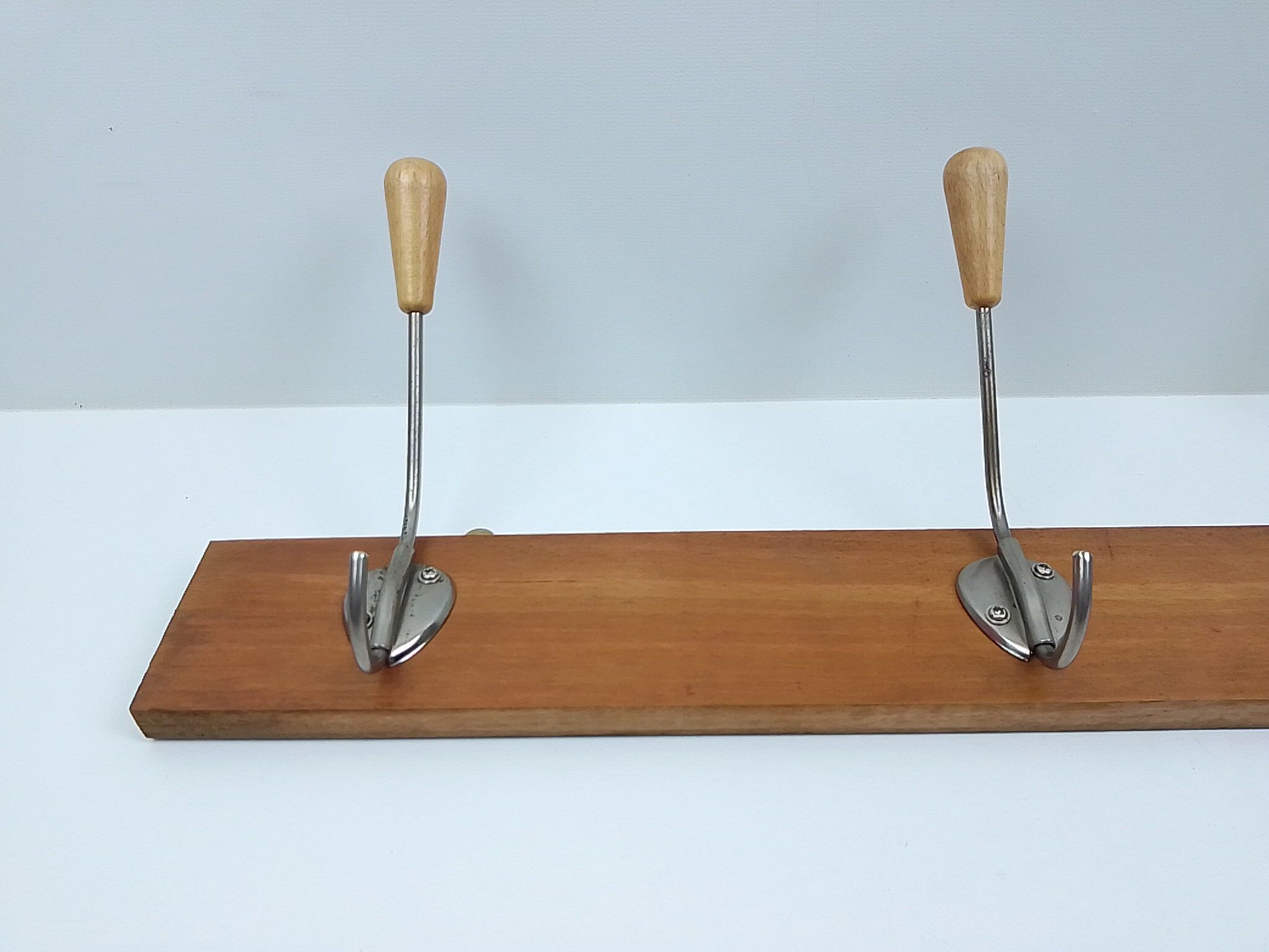 Vintage style hook 3 hooks in wood and metal