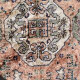 Chinese-style silk carpet 150x92cm