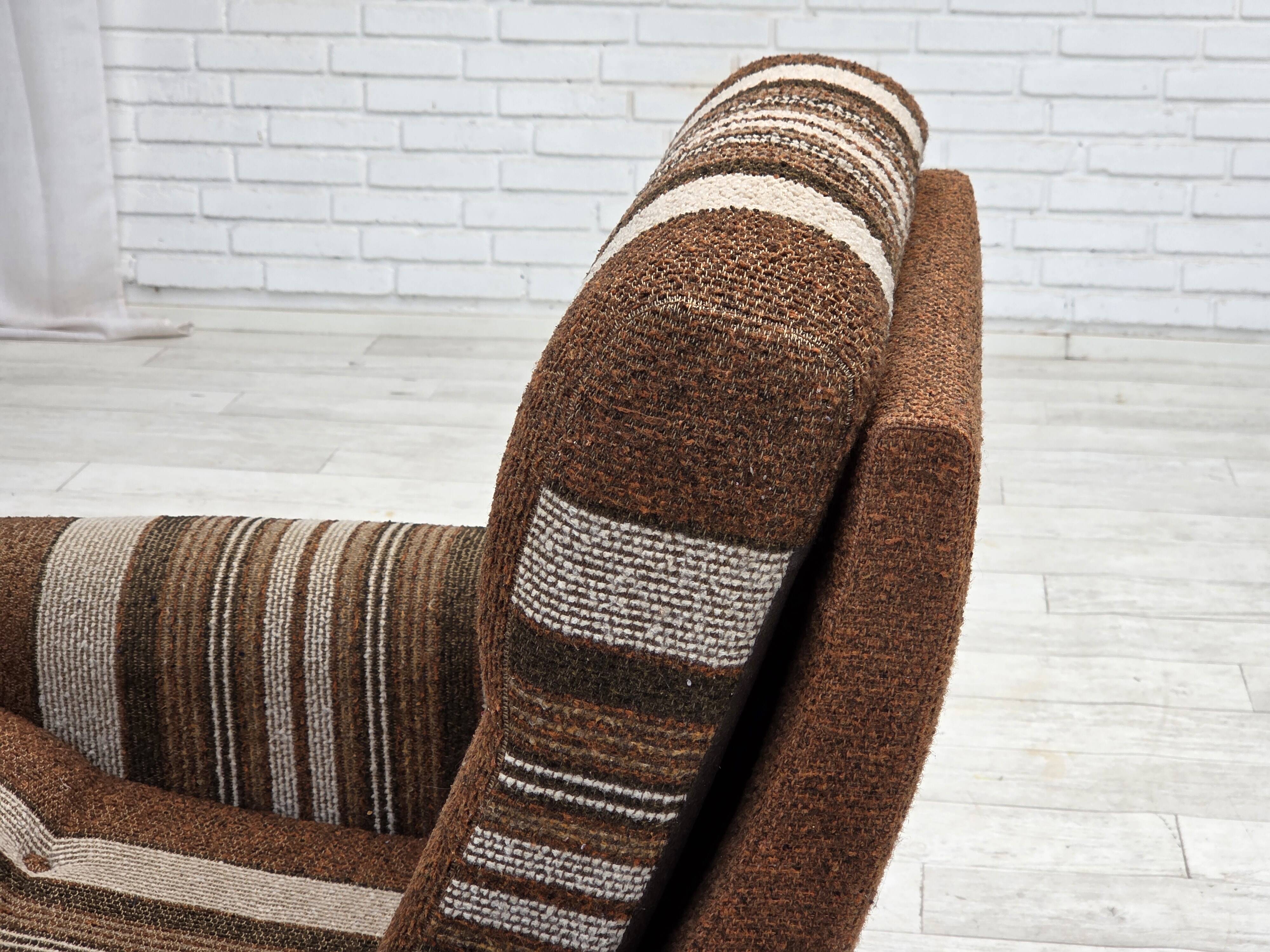 Danish club chair from the 1970s, original wool upholstery, original condition.