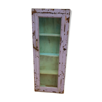 Old showcase