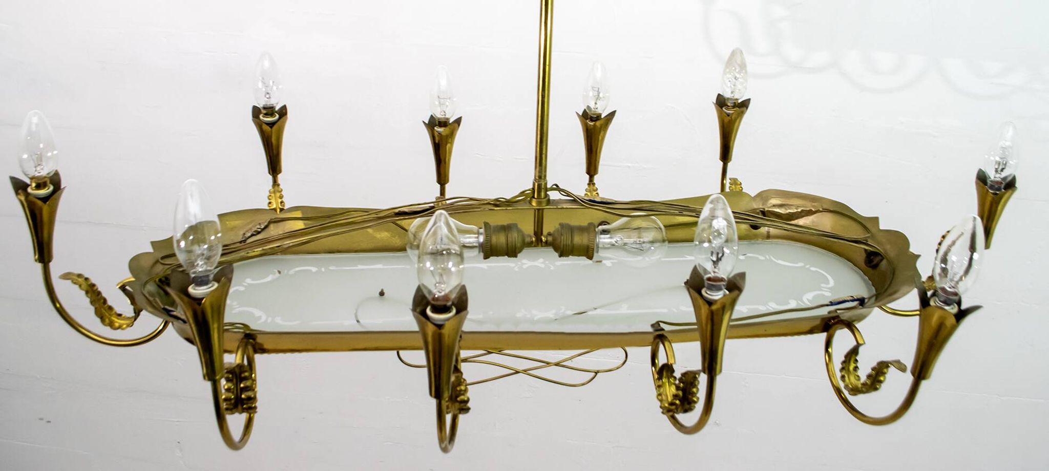 After Pietro Chiesa Italian Brass 12 Lights Candelier Fontana Arte