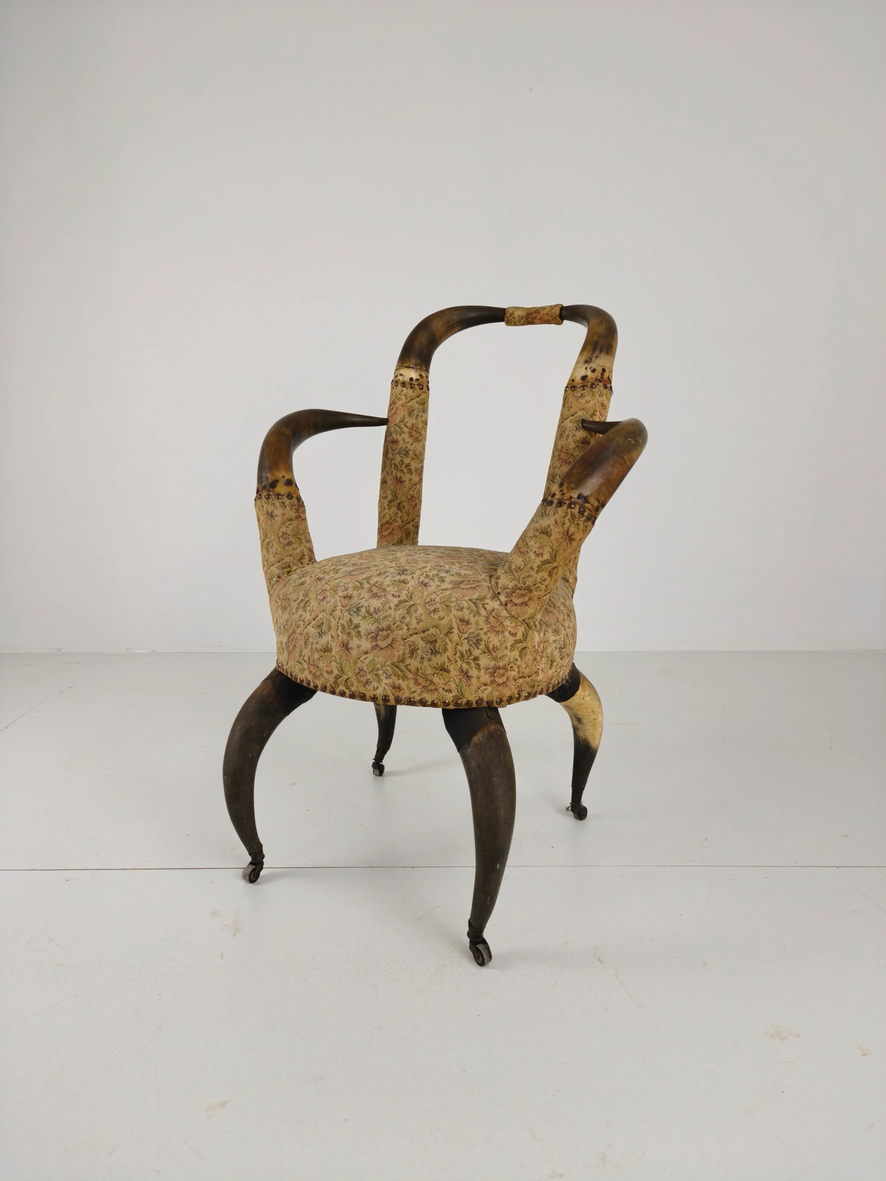 Rare 19th century highly decorative bull horn armchair (1870)