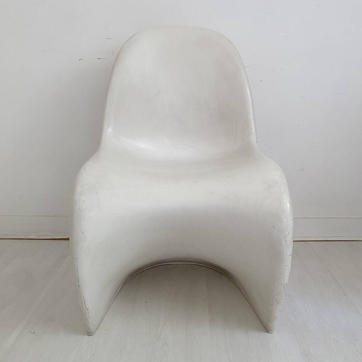Panton S-Chair Design Verner Panton for Hermann Miller