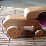 Chien en bois