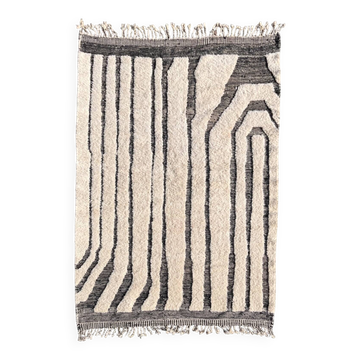 Mrirt Edition - Custom Mrirt Moroccan Rug – Black and White Design
