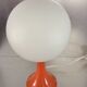 Lampe boule pied tulipe des années 60-70