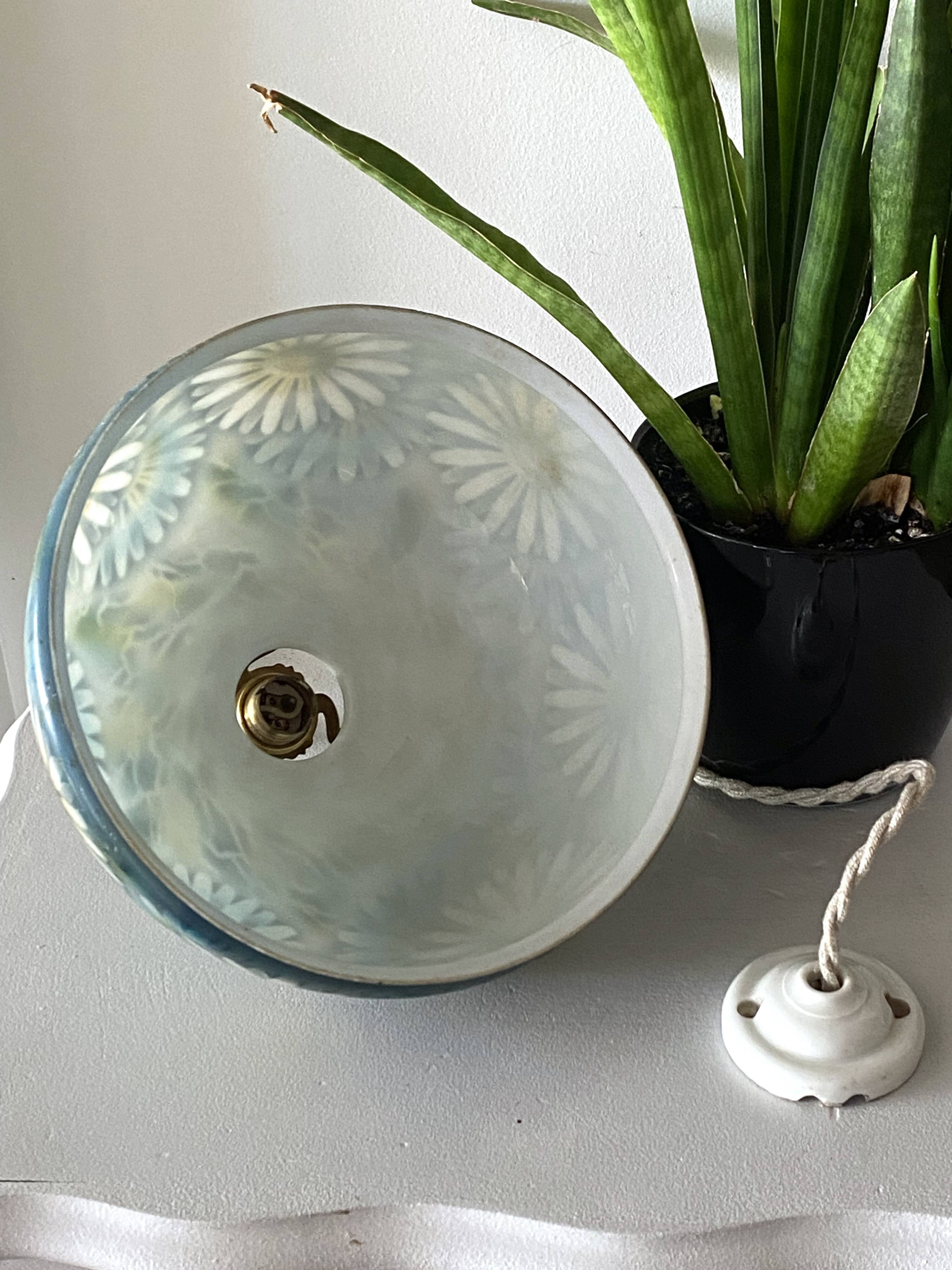 Art Deco “Marguerite” pendant light