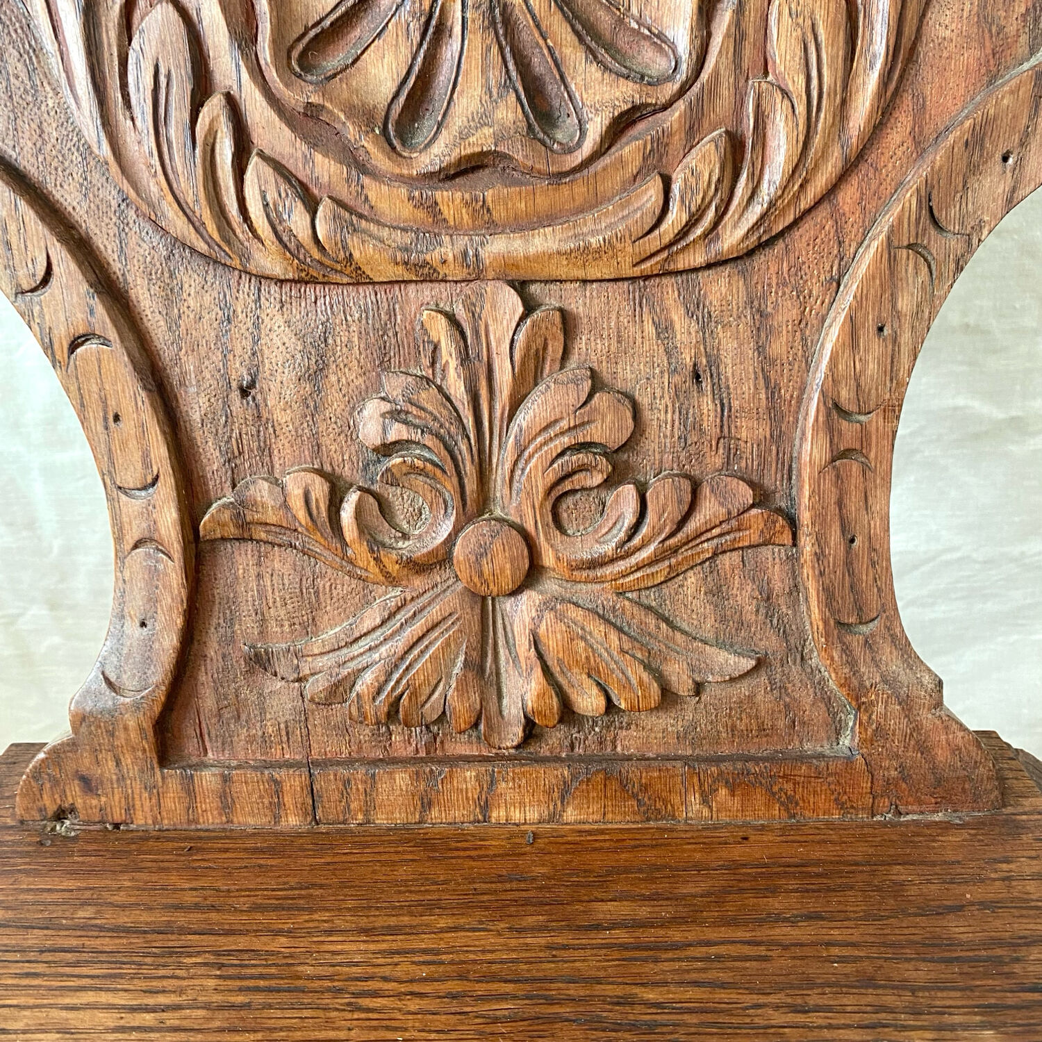 Antique Alsatian chair in carved wood