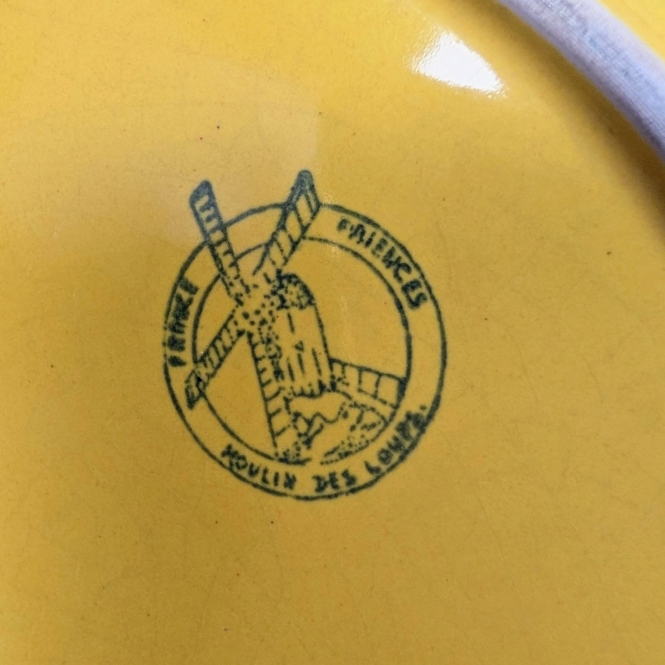 Set of three plates Moulin des Loups yellow sun