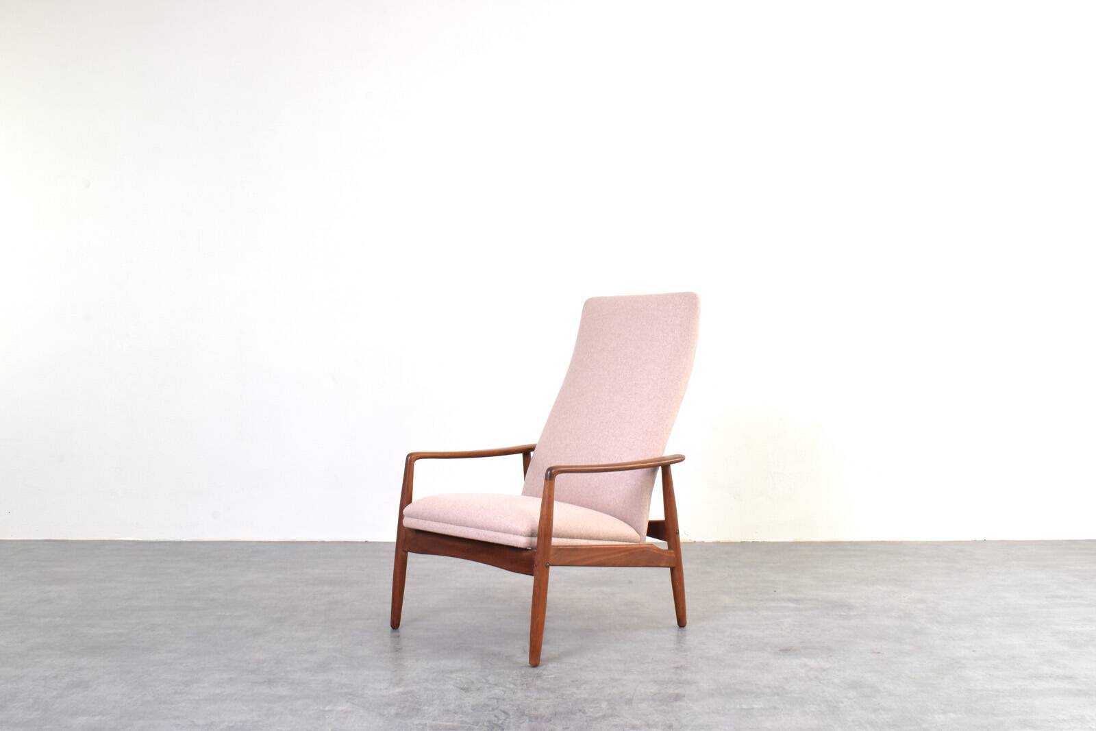 Fauteuil en teck danois du milieu du siècle par Søren Ladefoged pour SL Møbler, 1960