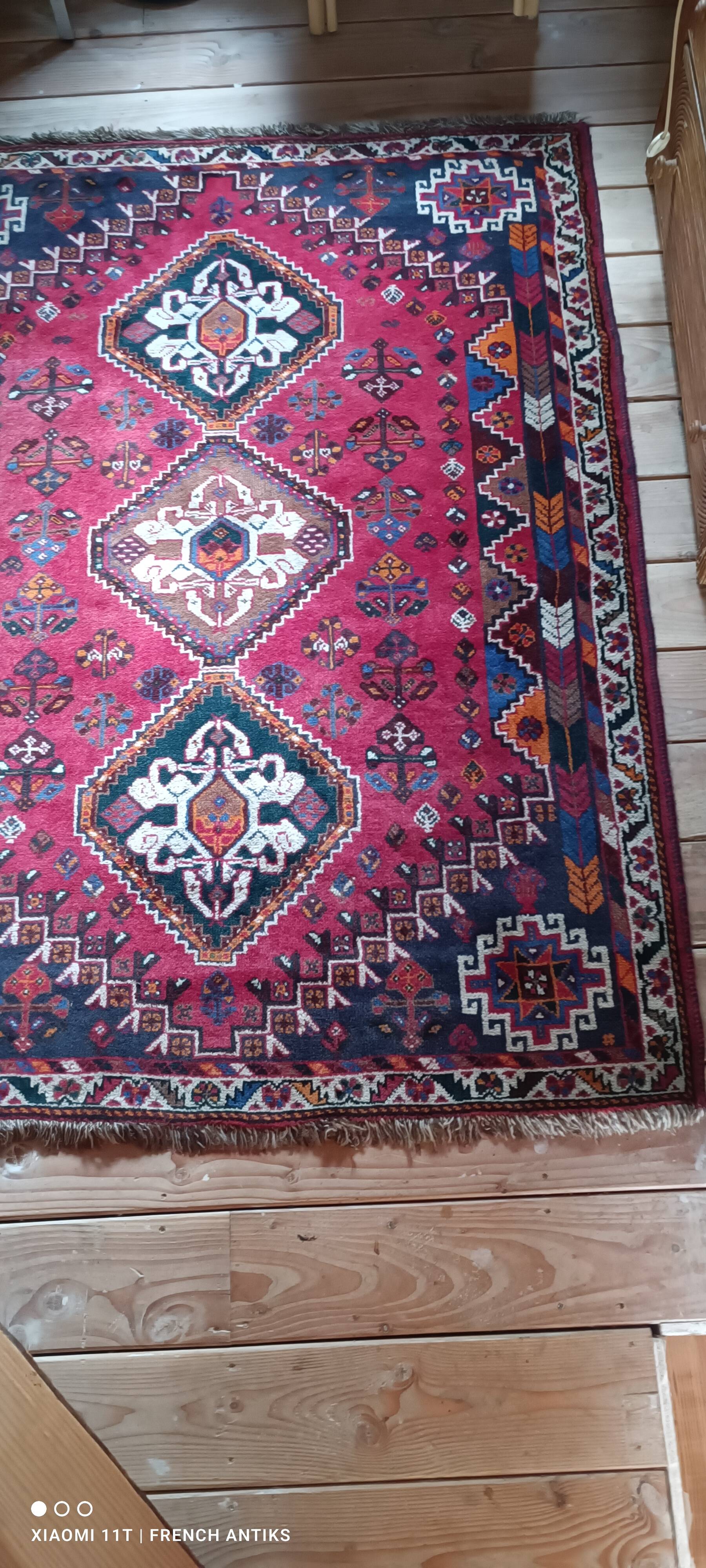 Vintage Iranian rug from the 1950s. Handcrafted, handmade.
