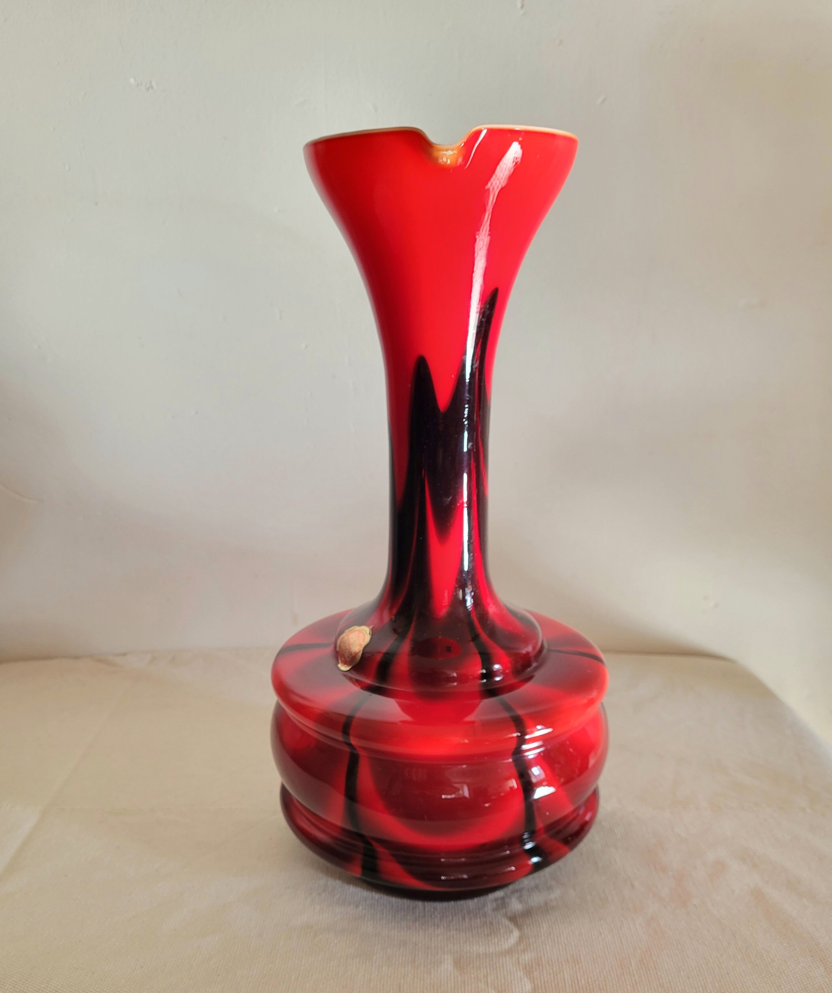 Opaline pitcher Carlo Moretti