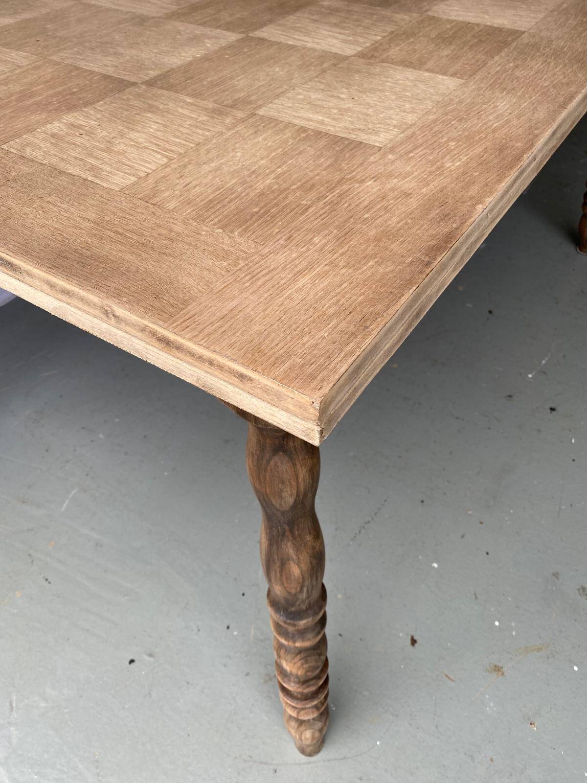 Vintage extendable dining table renovated in marquetry and raw wood