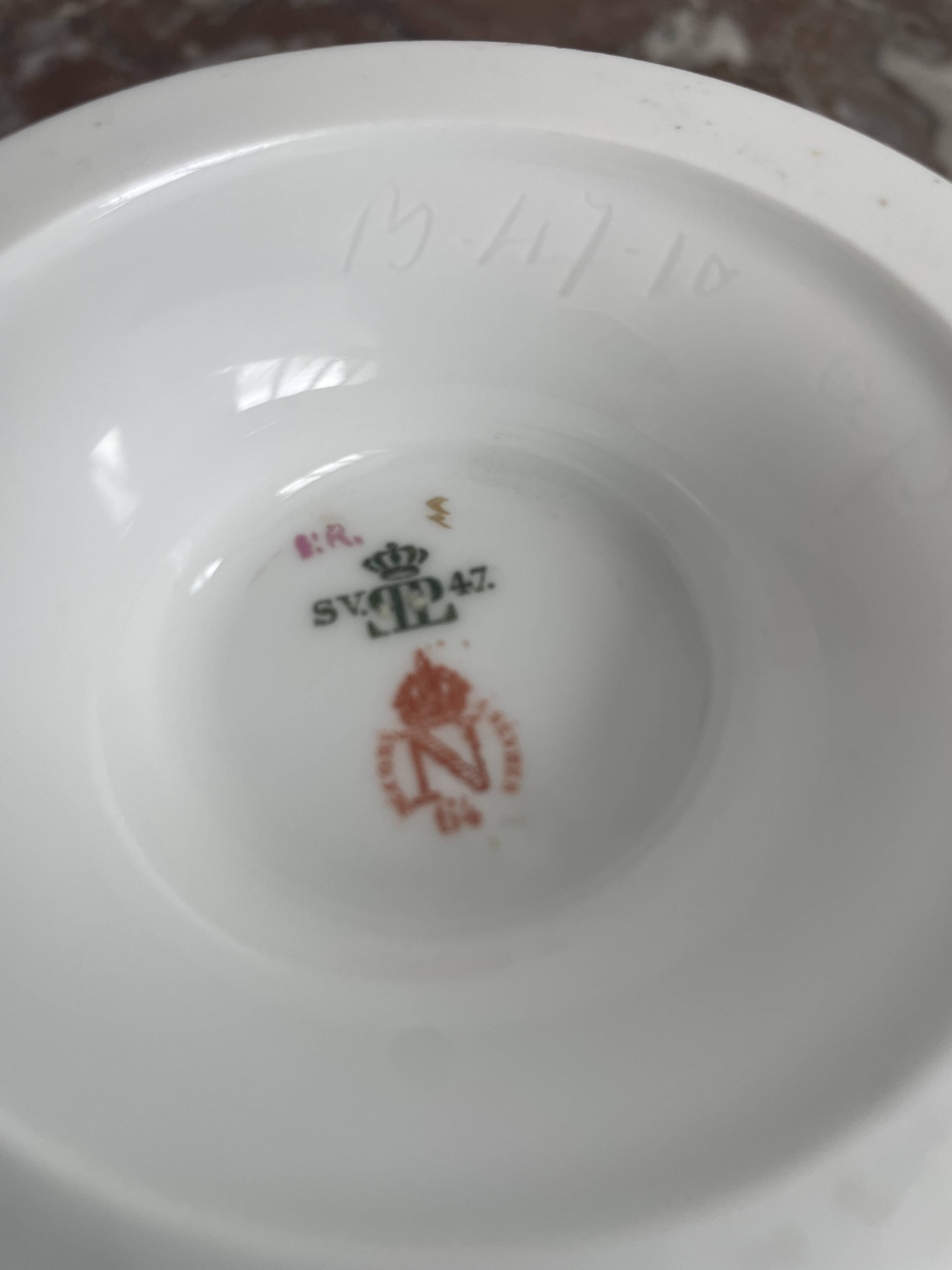 Antique, bezel, Sèvres porcelain, Royal Manufacture, 19th century, Louis-Philippe period