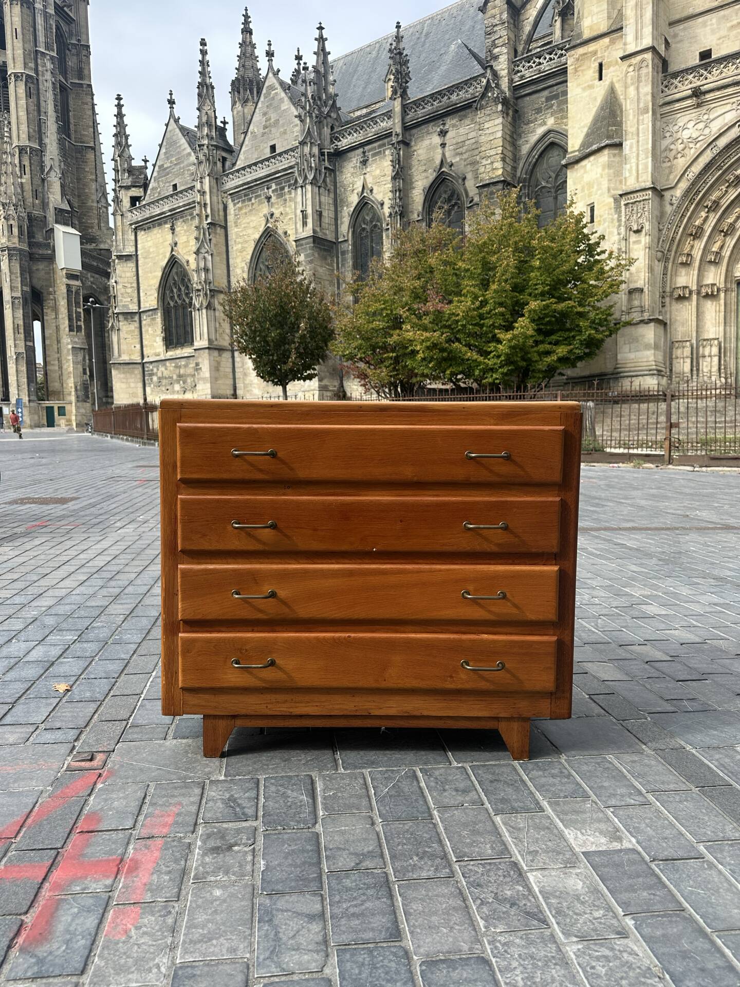 Commode vintage 