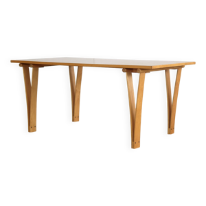 Table à manger suédoise,