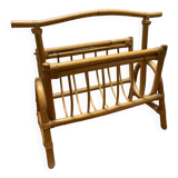 Porte-revue en rotin vintage
