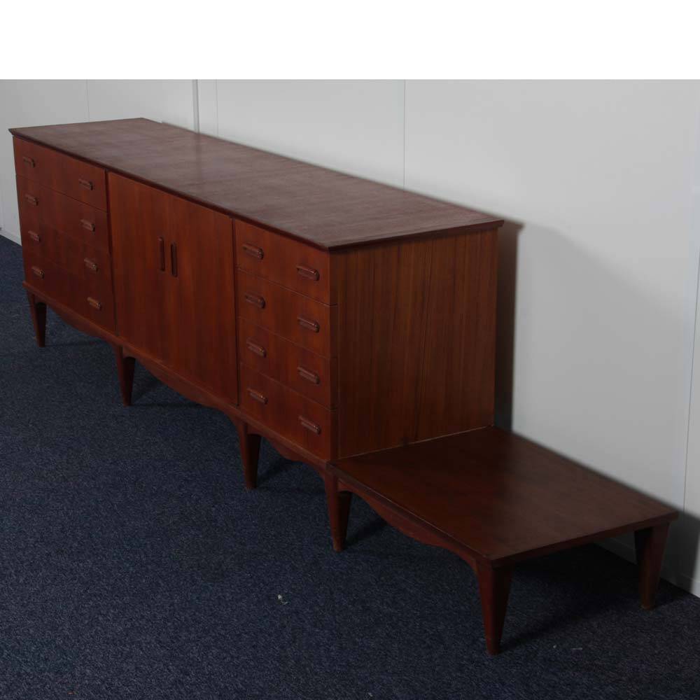 Grande enfilade vintage en bois des années 1960