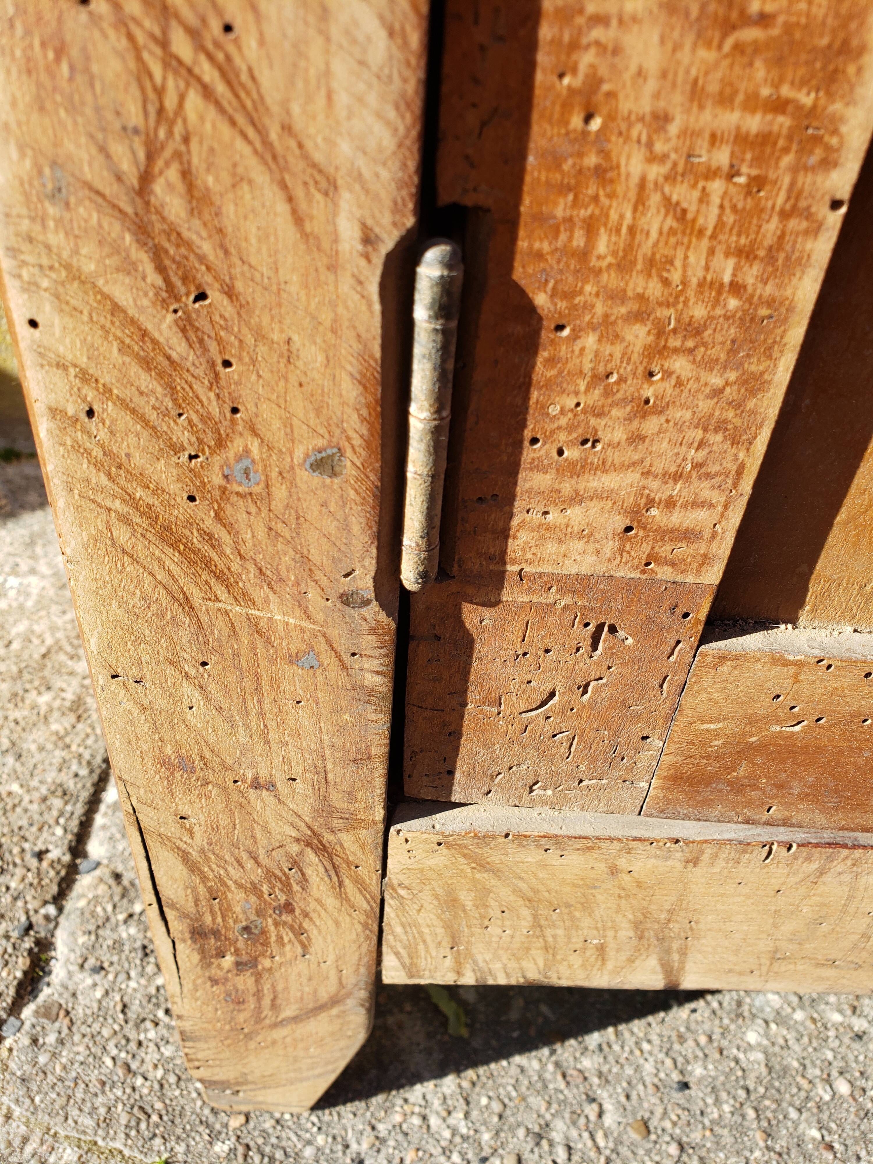 Parisian buffet patina old "Aveyron"