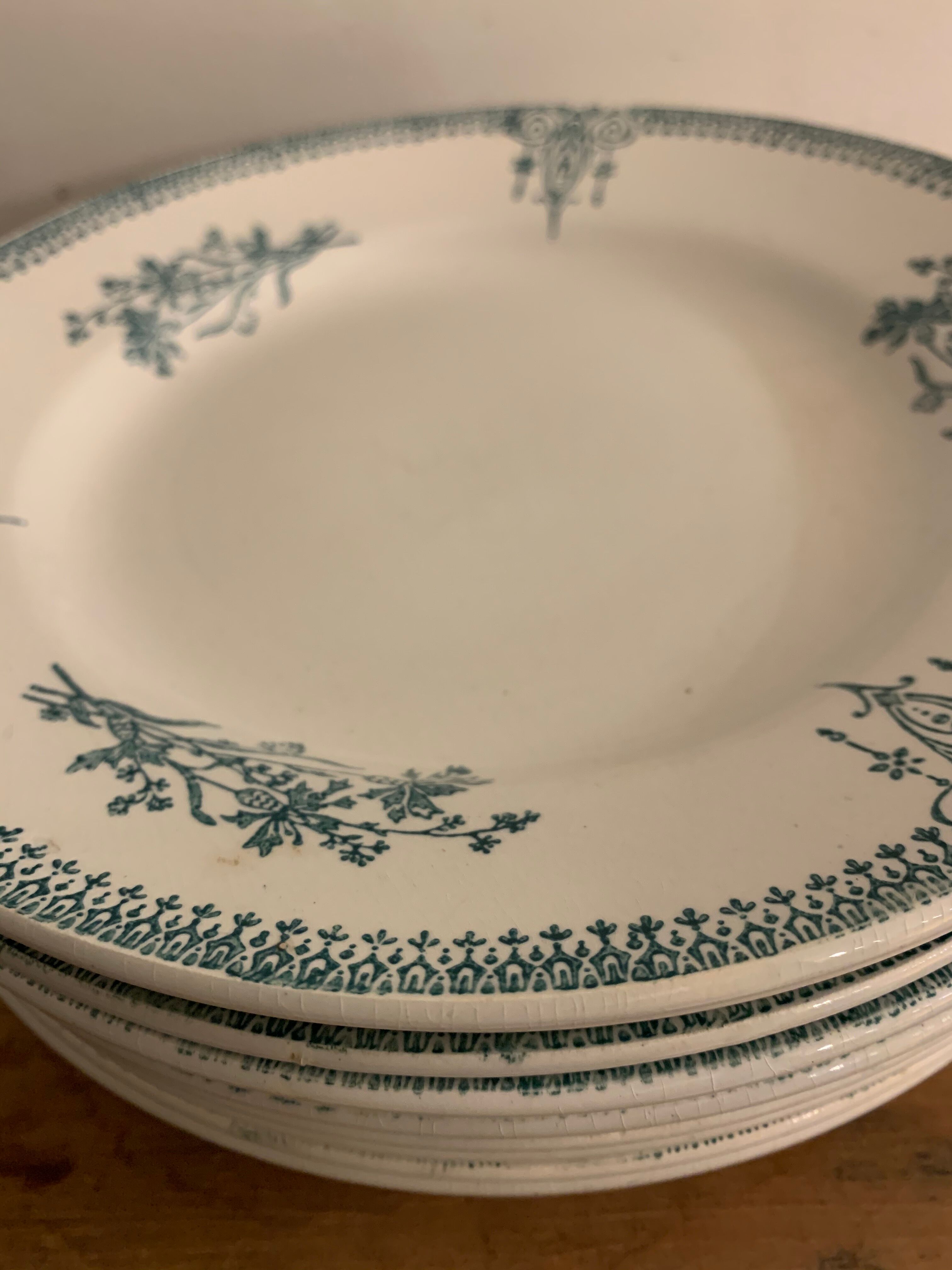 10 dessert plates and Art Deco green Saint Amand serving dish