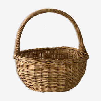 Braided wicker basket for the market