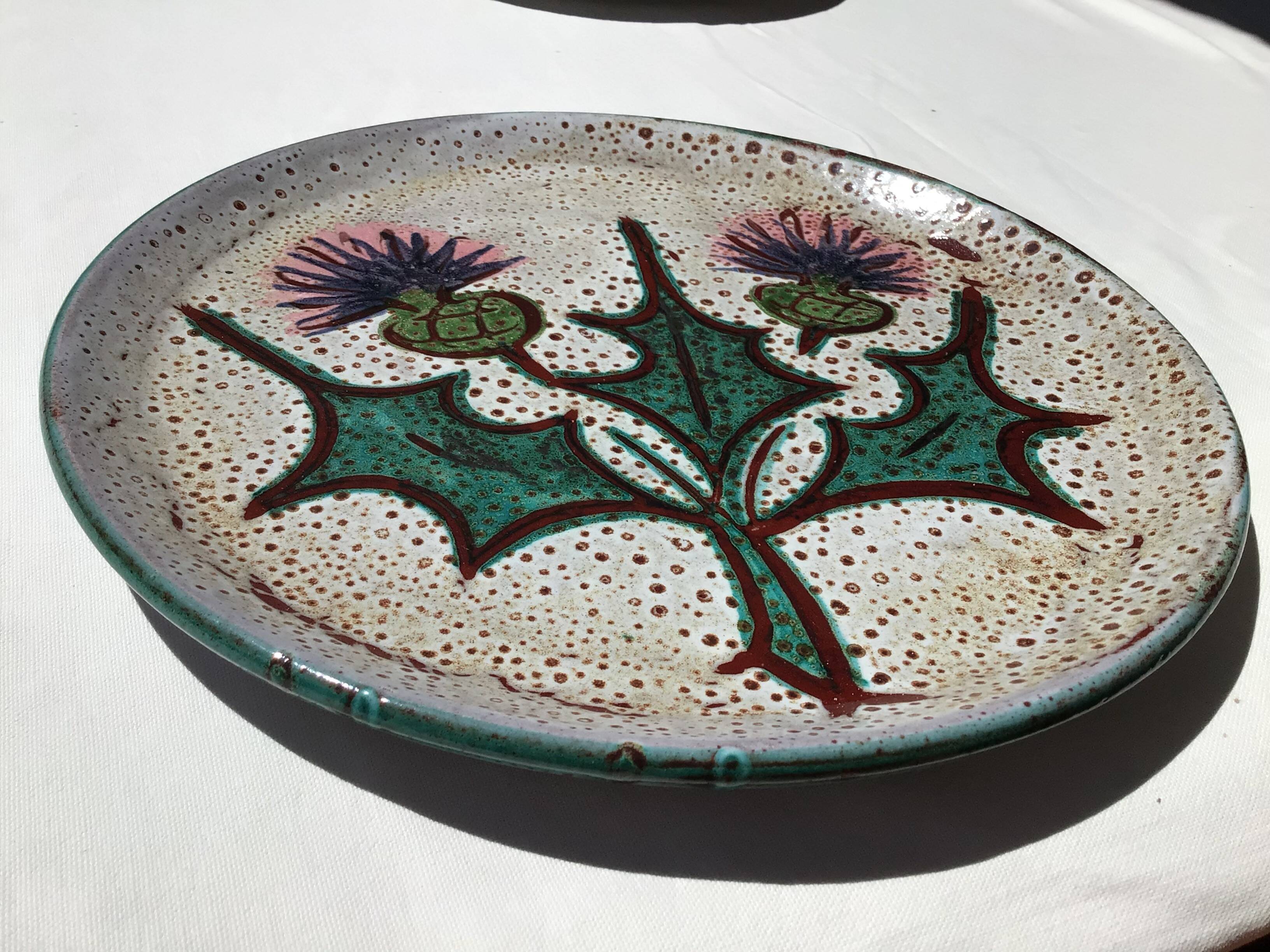 Vallauris Thistles flat plate hand decorated